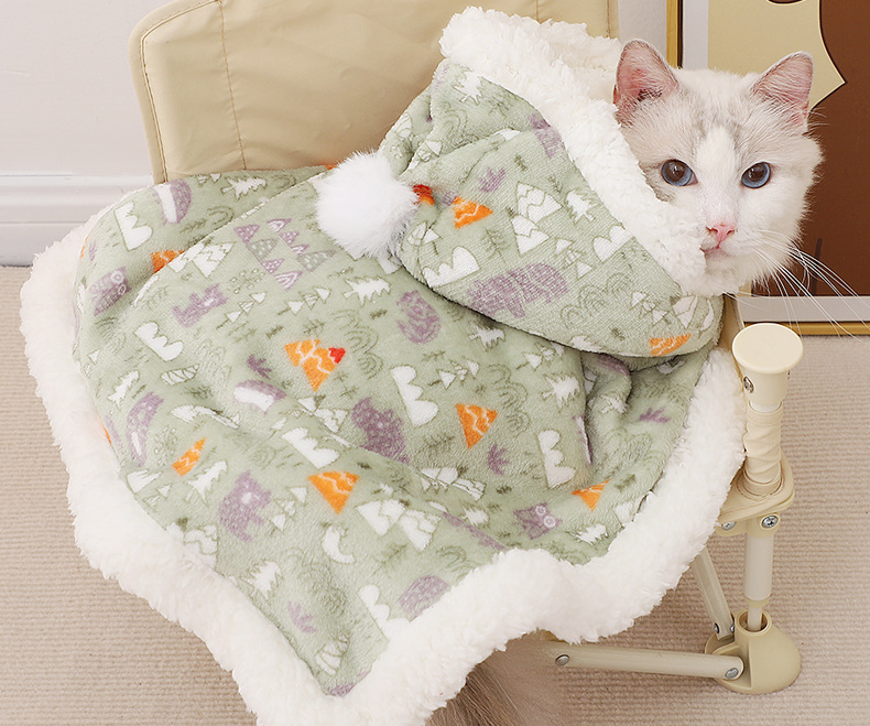 Adorable Pet Cloak Blanket petin