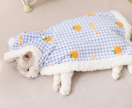 Adorable Pet Cloak Blanket petin