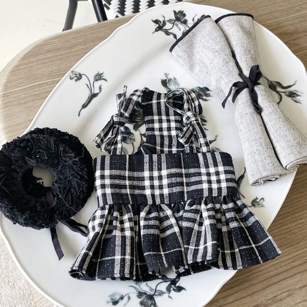 Black and White Dog Plaid Skirt petin