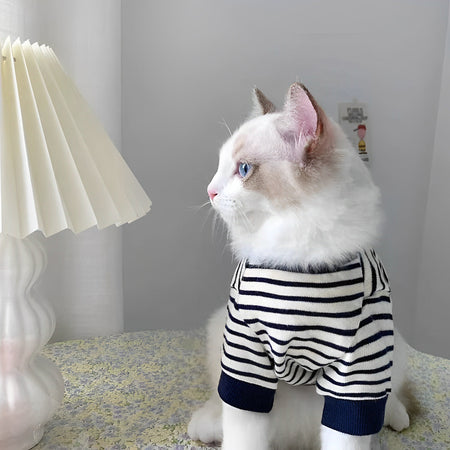 Black and White Striped Cat Hoodie petin