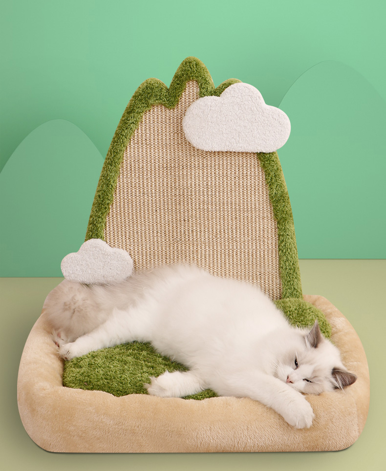 Castle Peak Cat Bed with Scratching Board petin