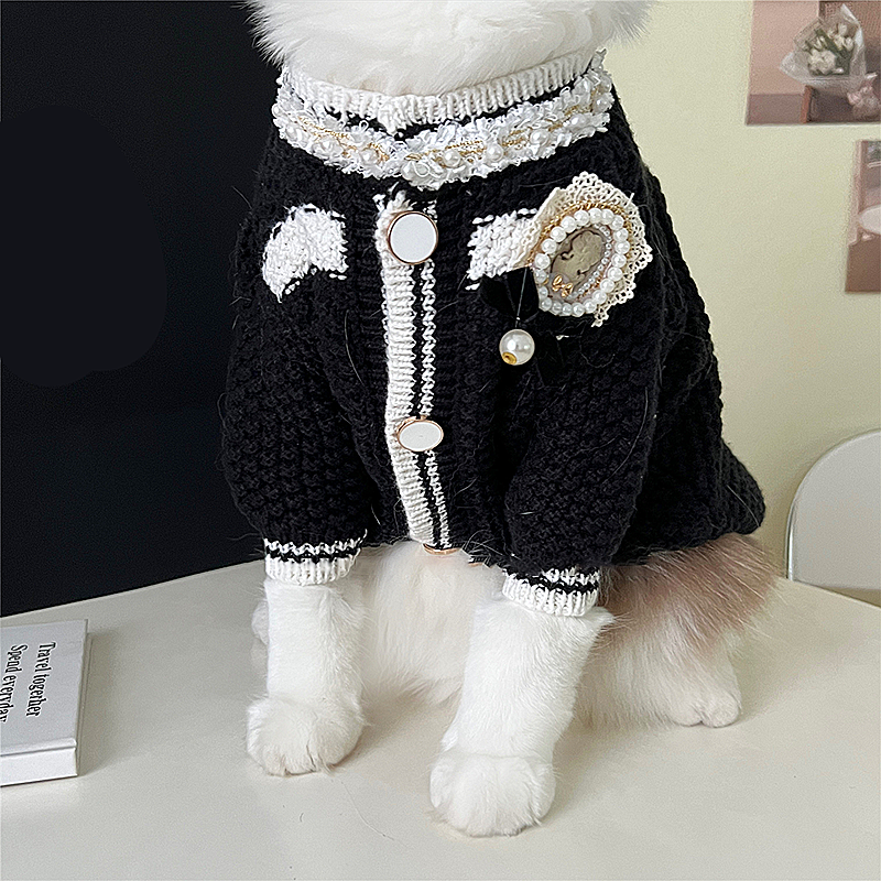 Elegant and Pearly Cat Cardigan petin