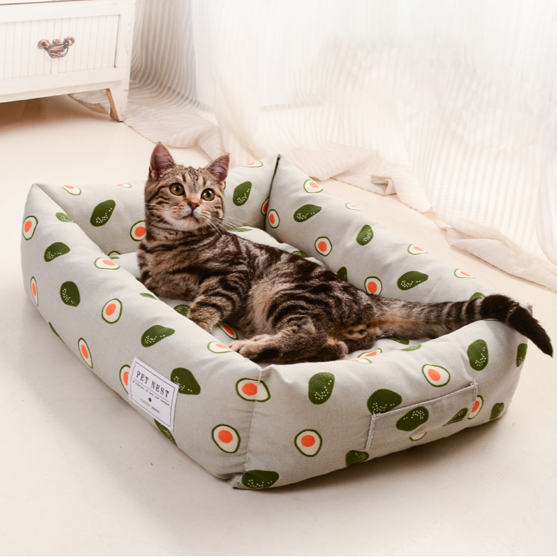 Four Seasons Universal Dog Bed petin