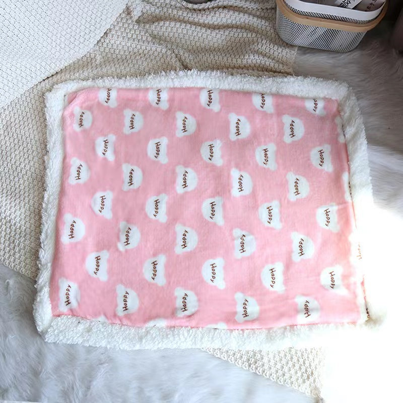 Happy Bear Flannel Pet Blanket petin