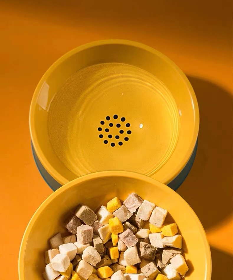Innovative Food and Drink Neck-care Pet Bowl lovepetin.com