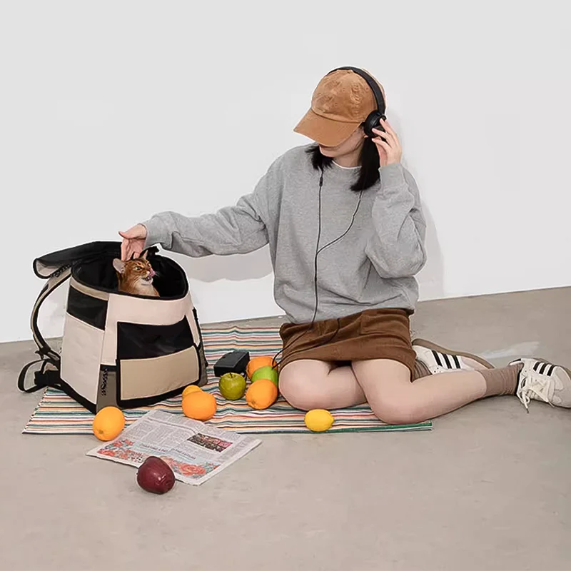 Outdoor Warm Pet Carrier Backpack 1