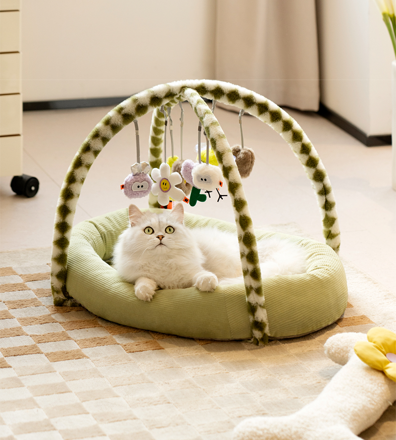 Play and Sleep Cat Bed lovepetin.com