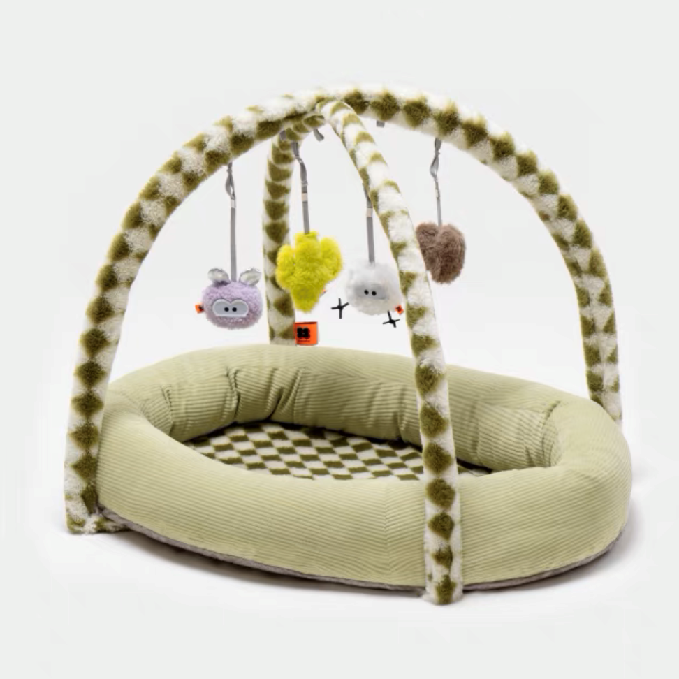 Play and Sleep Cat Bed lovepetin.com