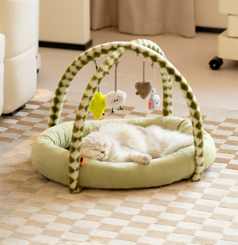 Play and Sleep Cat Bed lovepetin.com