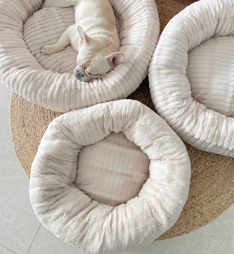Round Shape Corduroy Dog Bed lovepetin.com