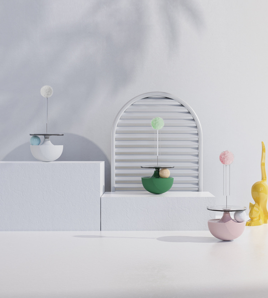 Tumbler Cat Toy with Riband lovepetin.com